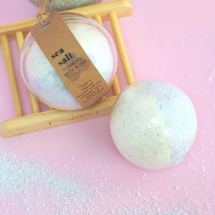 Naam Sea Salt Foaming Bath Bomb