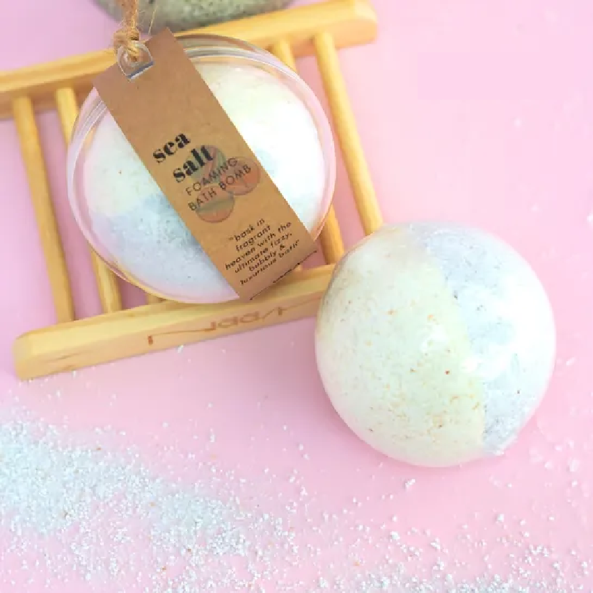 Naam Sea Salt Foaming Bath Bomb